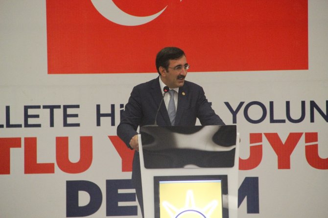 "Bu Ayıbı Bütün Şehit Aileleri Üzüntü İle Karşıladı"