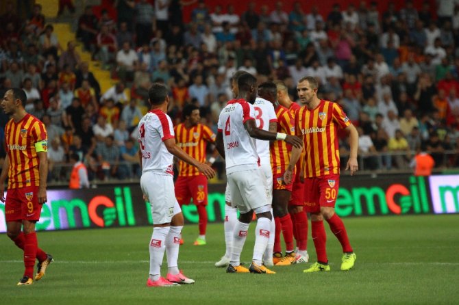 Kayseri’den Antalya’ya Geçit Yok!