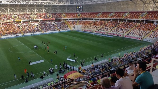 Evkur Yeni Malatyaspor Yeni Stadın Kapılarını Açtı