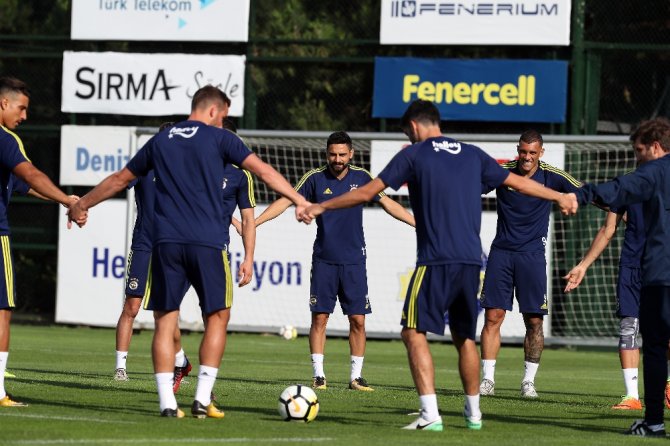 Fenerbahçe, Aytemiz Alanyaspor Maçı Hazırlıklarını Tamamladı
