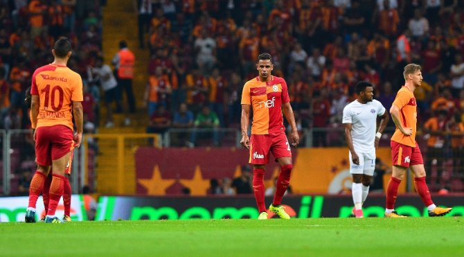İlk Yarıda Tek Gol Var