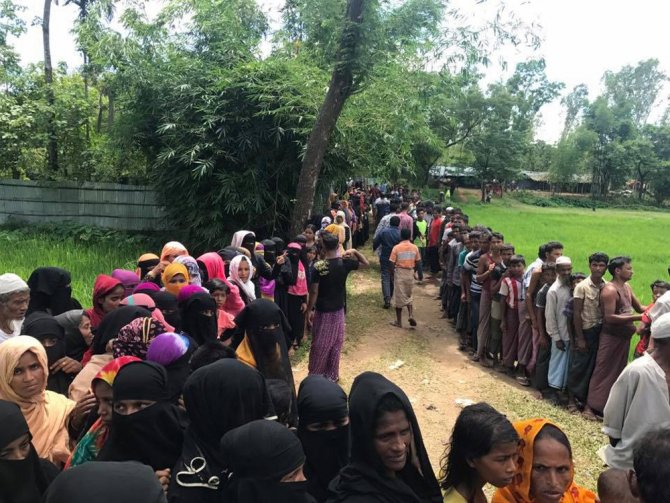 Bangladeş’teki Kamplar Görüntülendi