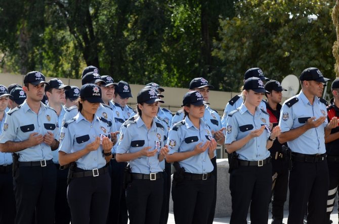 Şehit Polis İçin İstanbul Emniyetinde Tören