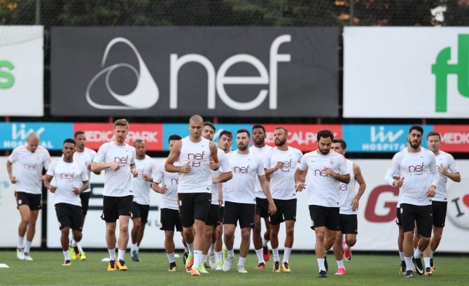 Galatasara, Bursaspor Maçı Hazırlıklarını Sürdürdü