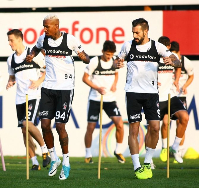 Beşiktaş’ta Derbi Hazırlıkları Sürüyor