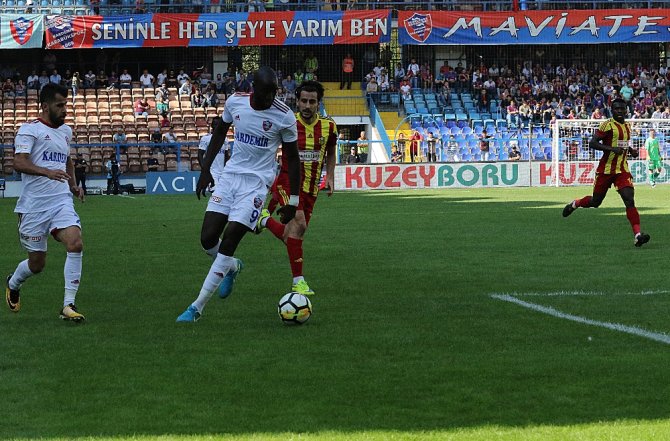 Evkur Malatyaspor Deplasmanda 4 Golle Kazandı