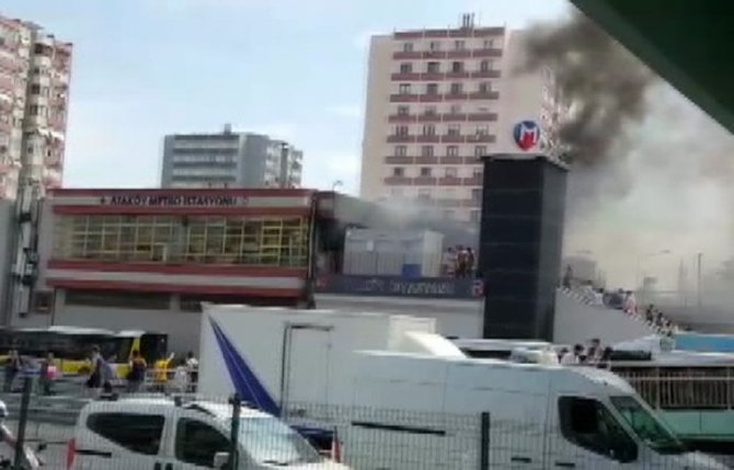 Ataköy Metro İstasyonunda Yangın