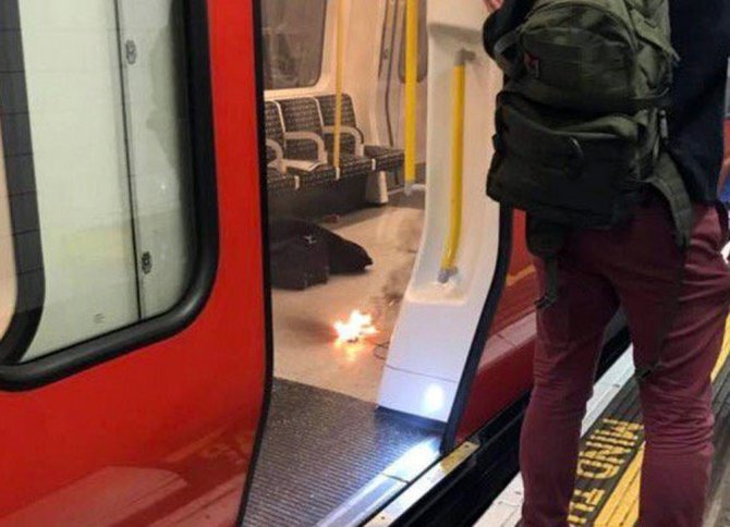 Londra Metrosunda Panik