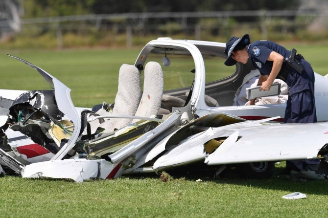 Avustralya’da Uçak Düştü: 2 Ölü
