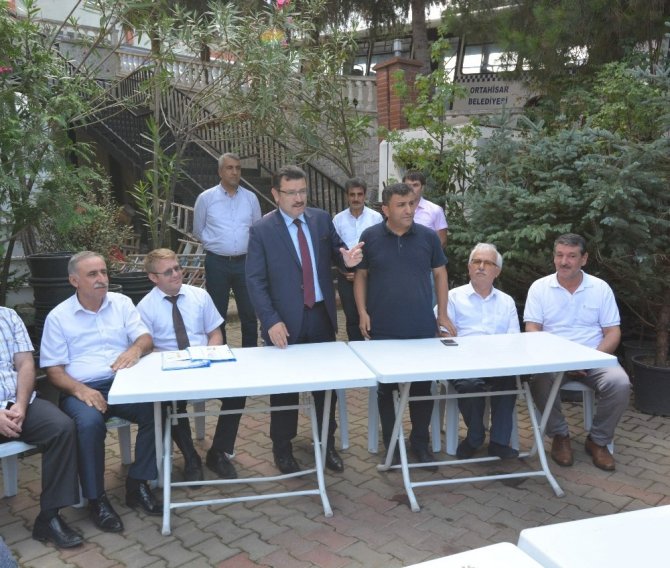 Başkan Genç, Park Ve Bahçeler Müdürlüğü Personeliyle Bir Araya Geldi