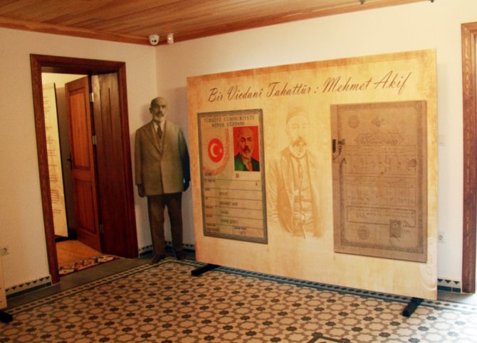 Mehmet Akif Ersoy Evi’nin Açılışını Yaptı
