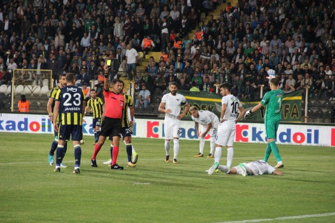 Fener 9 Kişi Kaldığı Maçı Kaybetti