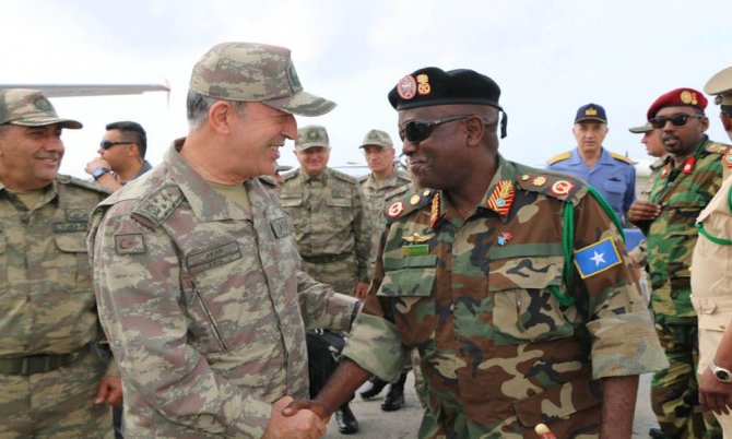 Akar’dan Somali’ye Ziyaret