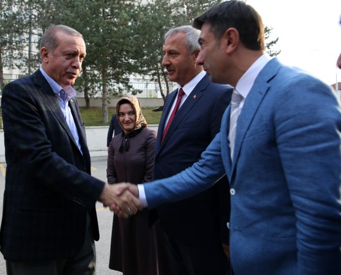 Cumhurbaşkanı Erdoğan’dan Belediyeye Ziyaret