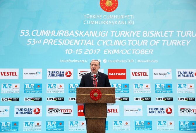 Erdoğan, Cumhurbaşkanlığı Türkiye Bisiklet Turu Lansmanına Katıldı
