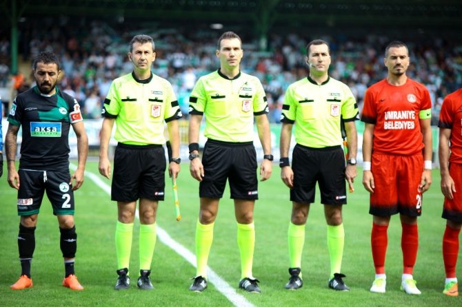 Tff 1. Lig: Akın Çorap Giresunspor: 1 - Ümraniyespor: 1 (İlk Yarı)