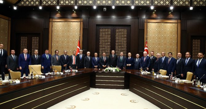 Cumhurbaşkanı Erdoğan Kulüpler Birliği’ni Kabul Etti