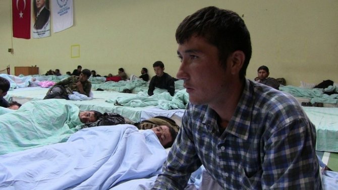 Artvin’de 70 Afgan Uyruklu Kaçak Yakalandı