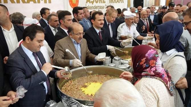 Trabzon’da Cumhurbaşkanlığı’ndan Aşure İkramı