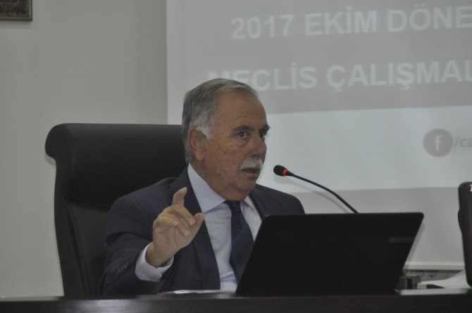 Chp’li Başkan’dan Ak Parti’li Kadın Üyeye Hakaret