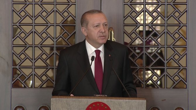 "Hava Sahaları Ve Sınırlar Da Kapatılacak"