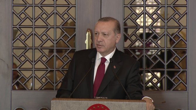 "Hava Sahaları Ve Sınırlar Da Kapatılacak"