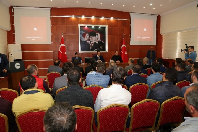 Gümüşhane’de Yurt Ve Apart Sahipleriyle Toplantı Yapıldı