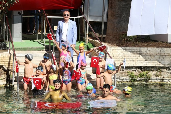 Milli Dalgıç Şahika Ercümen’den Antik Havuz Dalışı