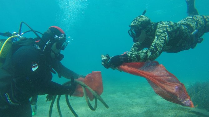 Bodrum’da Tatilcilerden Geriye 170 Çuval Çöp Kaldı
