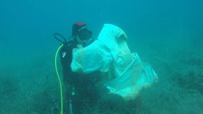 Bodrum’da Tatilcilerden Geriye 170 Çuval Çöp Kaldı