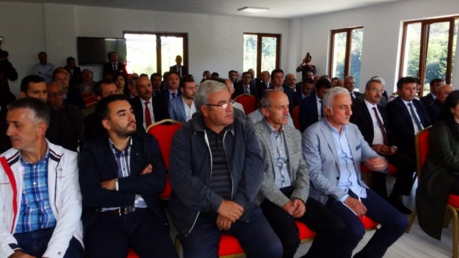 Vali Sarıfakıoğulları Organize Sanayi Bölgesi’ndeki İşverenlerle Buluştu, Sorunlarını Dinledi