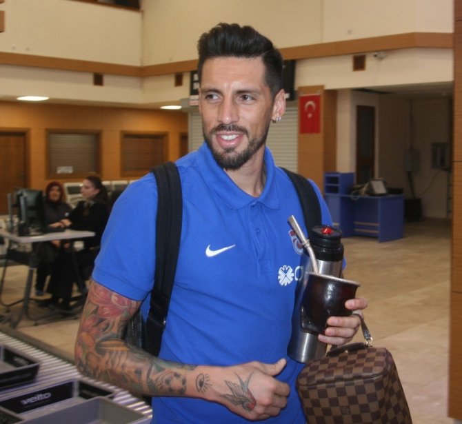 Trabzonspor, Katar’a Gitti