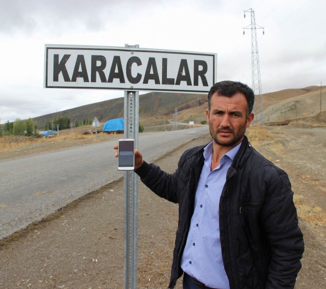 Köyde Telefon Çekmeyince...