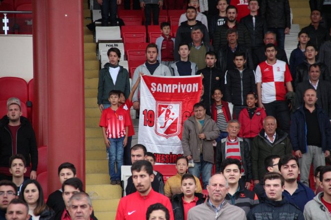 Akhisarspor Hazırlık Maçını Kaybetti