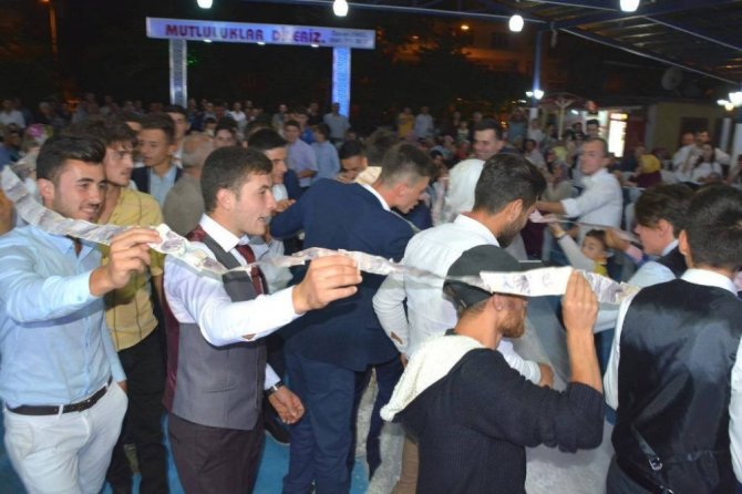 40 Metrelik Düğün Takısı