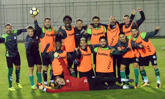 Atiker Konyaspor’da Galatasaray Mesaisi Sürüyor