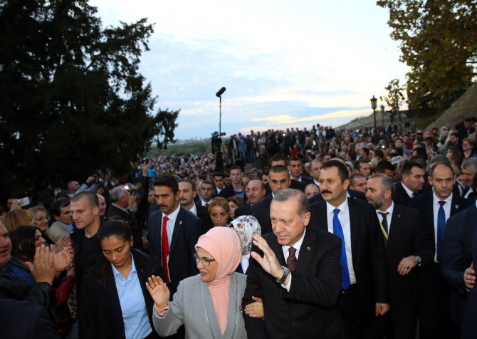 Cumhurbaşkanı Erdoğan’a Sevgi Seli