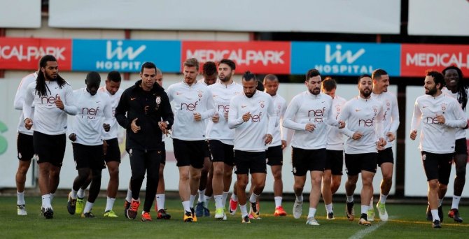 Galatasaray’da Konyaspor Mesaisi Sürdü