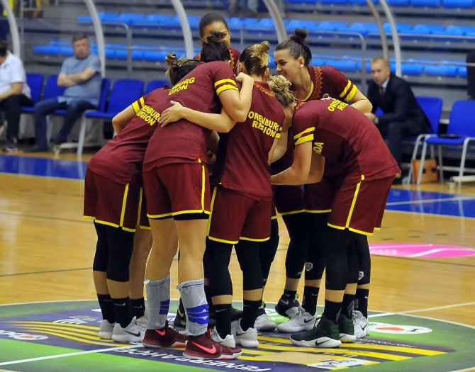 Fenerbahçe İlk Galibiyetini Aldı