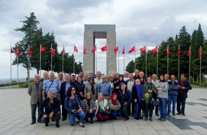 Trabzonlu Emekliler Çanakkale’yi Gezdi