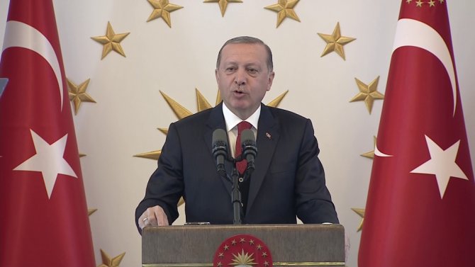 "Lafa Geldi Mi Koskoca Abd’sin, Yazıklar Olsun"