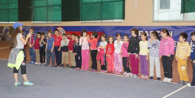 ‘Geleceğin Yıldızları Projesi’ İle 14 Branşta Spor Yapan Öğrenciler Arasında Trabzon Birincileri Çıktı