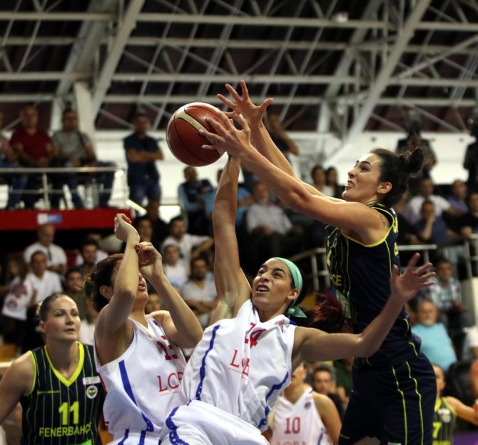 Fenerbahçe, Mersin’de Rahat Kazandı