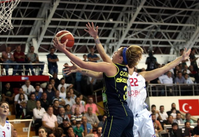 Fenerbahçe, Mersin’de Rahat Kazandı