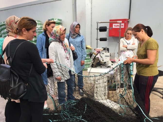 Rizeli Balıkçı Kadınlardan İzmir’e Sektör Gezisi Düzenledi
