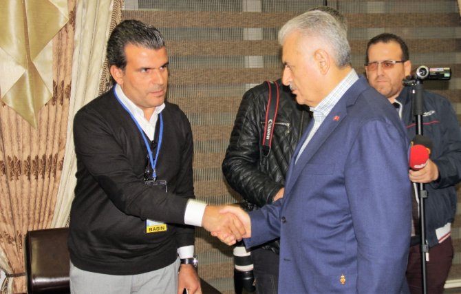 Başbakan Yıldırım Gazeteciler Günü’nü Unutmadı