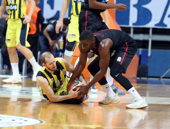 Fenerbahçe Potada Rahat Kazandı