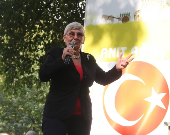 "Zeytinyağı Kullanımı Artarsa Hiçbir Hastalık Kalmaz"