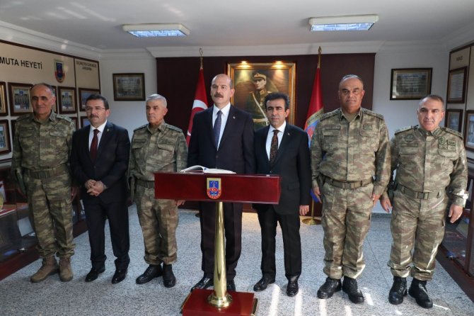 Bakan Soylu Diyarbakır’da Güvenlik Toplantısına Katıldı