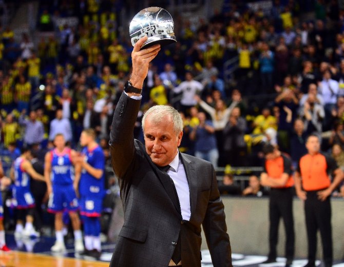 Yılın Koçu Ödülü Obradovic’in